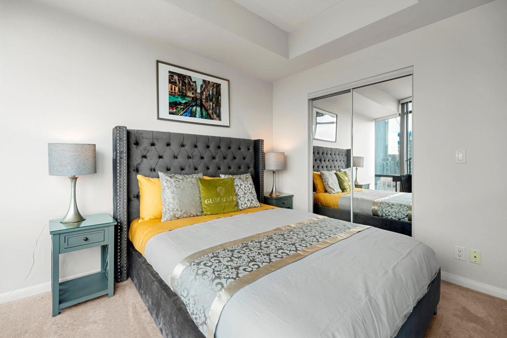Globalstay. Burano Condos In Downtown Toronto Kültér fotó